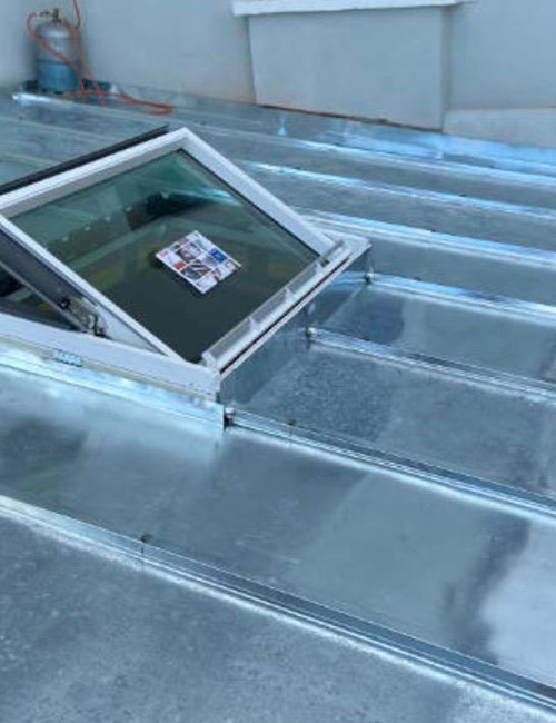 Travaux de zinguerie à Sannois et dans le Val-d'Oise : protégez durablement votre toiture<